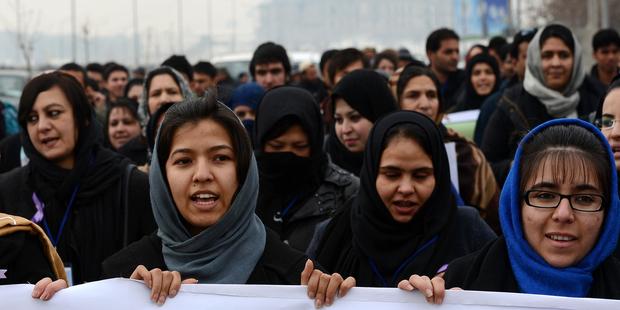 173674_Women_protest_in_Afghanistan(2)