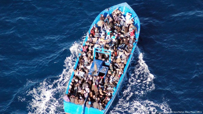400 drowned in Mediterranean