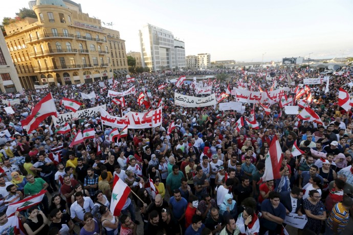 lebanon-you-stink-protests